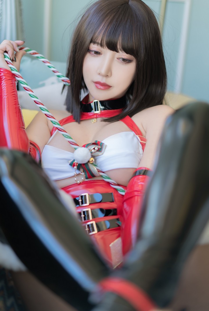 人气Coser 过期米线线喵(米线线sama) VOL.055 圣诞11585