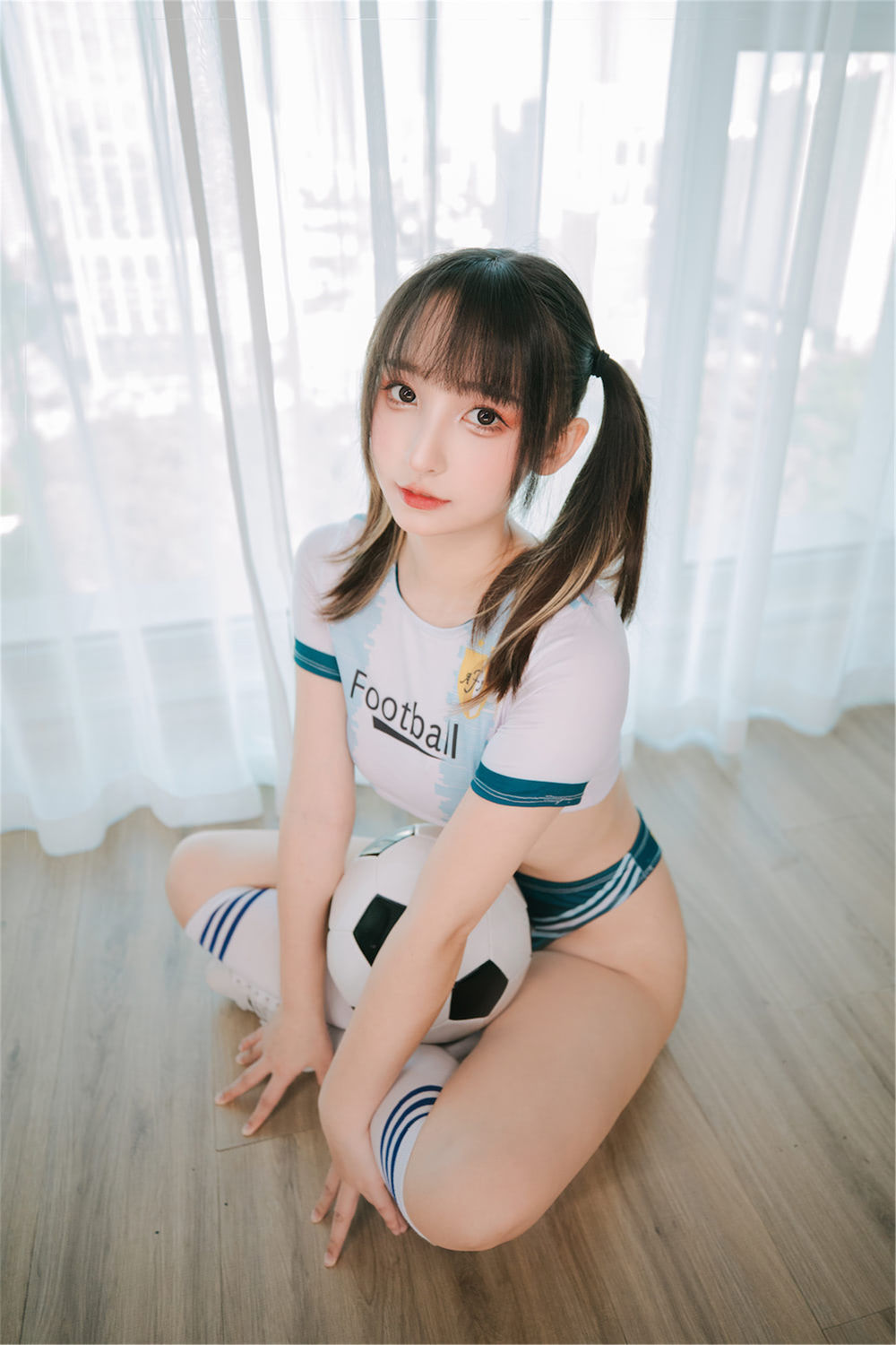 神楽坂真冬-啦啦队少女4534