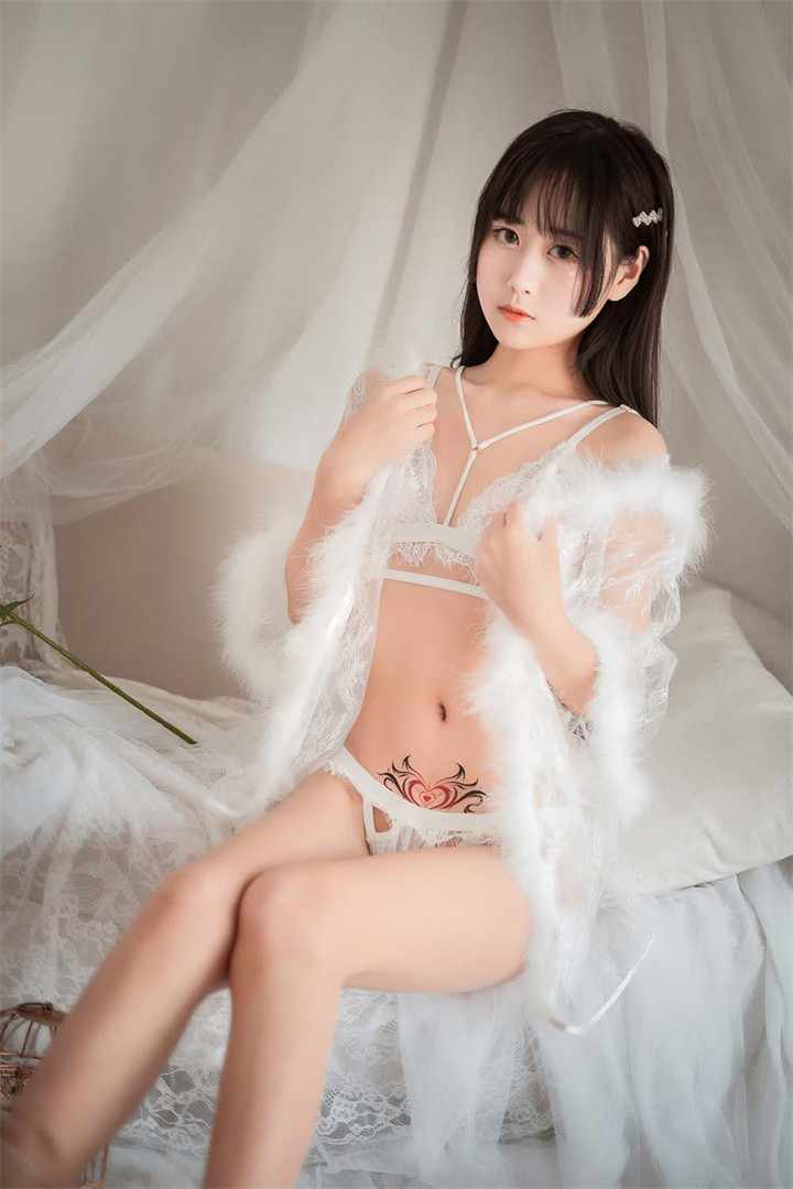萌芽儿o0 NO.006 – 毛绒内衣[27P／278MB]13455