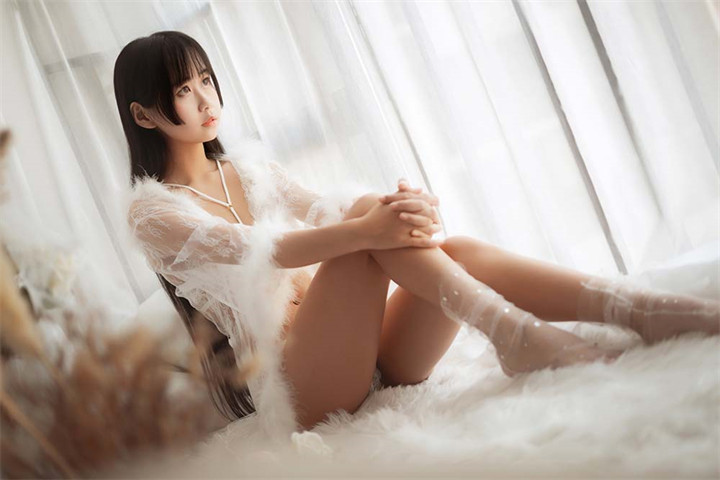 萌芽儿o0 NO.006 – 毛绒内衣[27P／278MB]13458