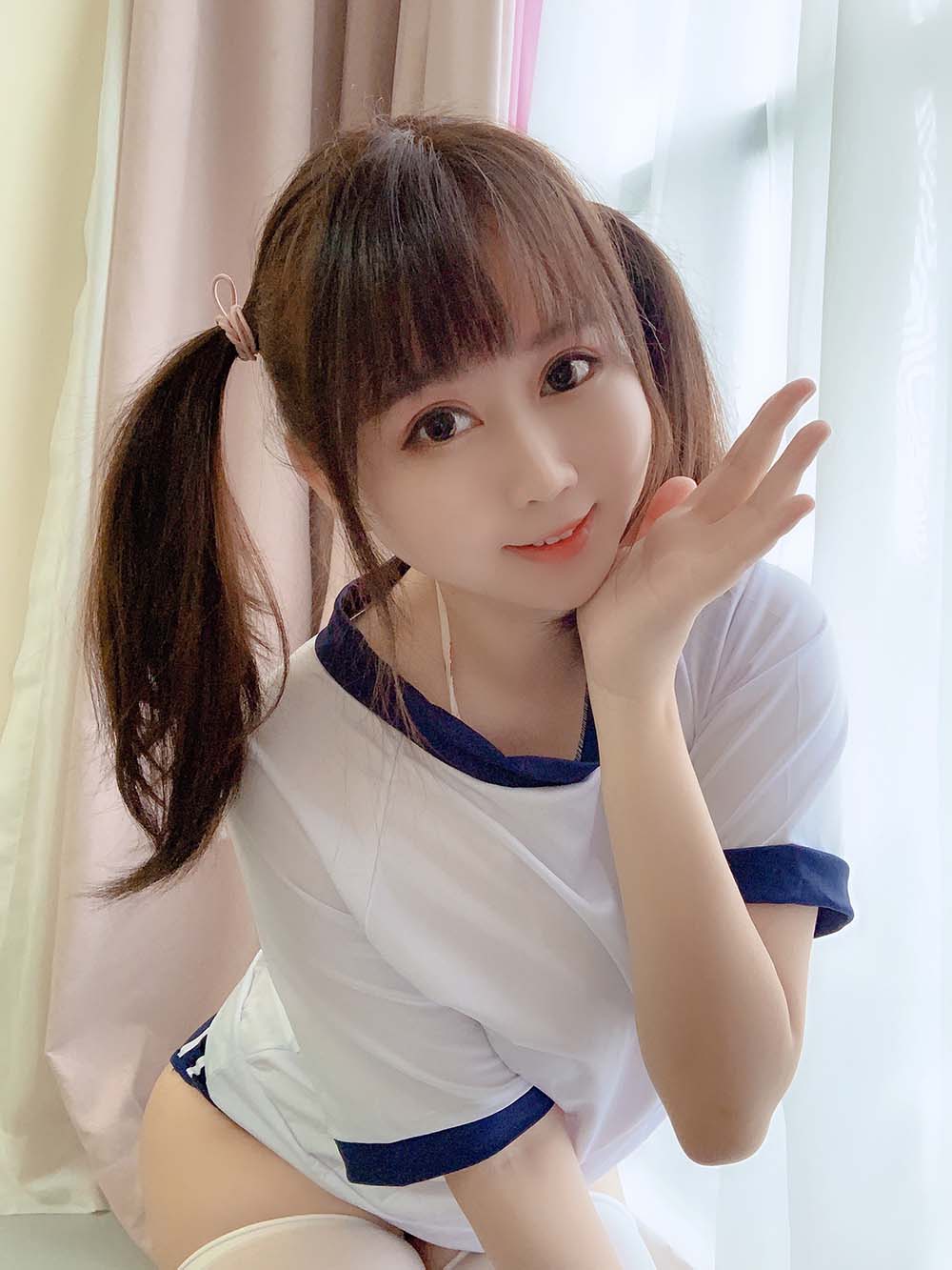 蜜桃少女是依酱呀（是依酱吖） NO.029 – 体操服[31P／48MB]14644