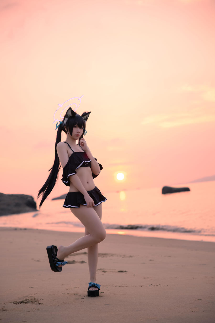 G44不会受伤-碧蓝档案黑見芹香海边泳装22389
