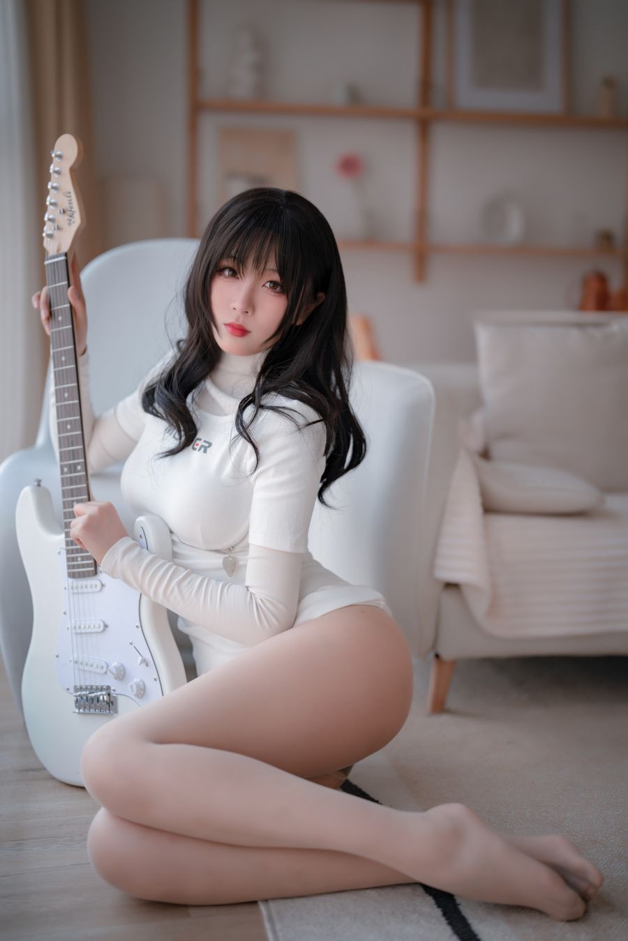 Natsuko夏夏子全套作品图合集 吉他妹妹艺术折射青春活力！-搬砖学院